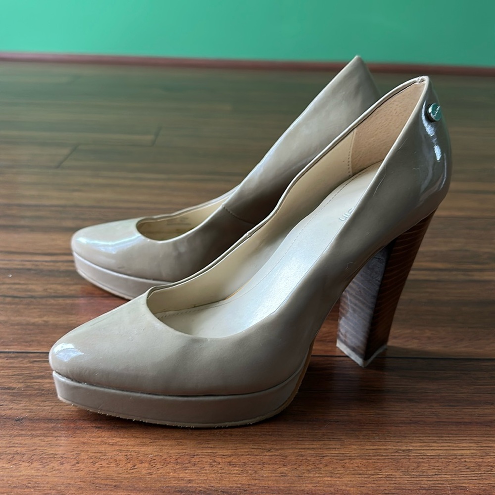 👠👠EUC Calvin Klein High Heeled Platform Shoes👠👠